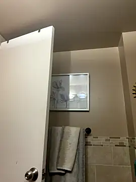 allybluee777 online show from November 2025 04:40:01 AM