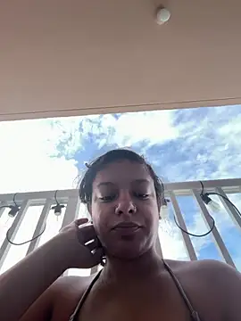 Snapshot of allybluee777 chatting on June 2026 02:43:01 PM allybluee777 online show from June 2026 02:43:01 PM