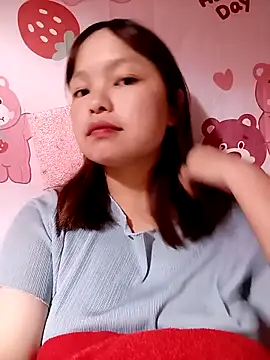 XoiXoi232 online show from November 2025 09:42:02 AM