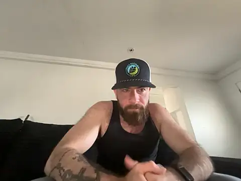 Snapshot of biggdickbandit92 chatting on March 2026 02:21:01 PM biggdickbandit92 online show from March 2026 02:21:01 PM