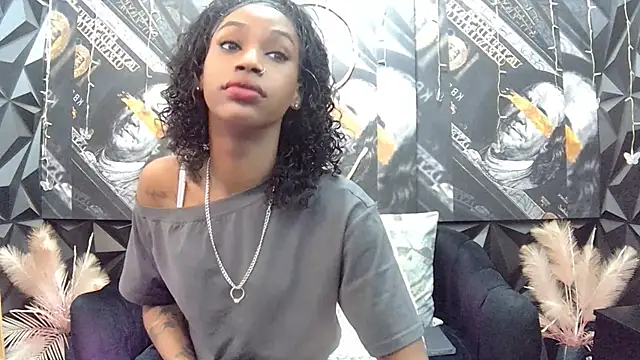 Snapshot of Lilmisbaddyxxx chatting on October 2025 07:25:02 PM Lilmisbaddyxxx online show from October 2025 07:25:02 PM
