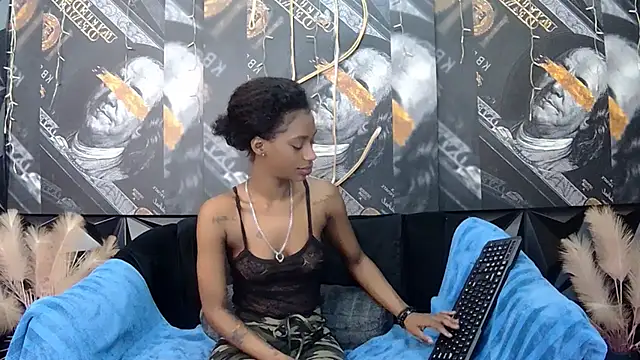 Snapshot of Lilmisbaddyxxx chatting on February 2026 05:45:01 AM Lilmisbaddyxxx online show from February 2026 05:45:01 AM