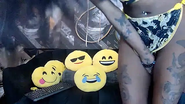 Snapshot of Lilmisbaddyxxx chatting on March 2026 07:54:01 PM Lilmisbaddyxxx online show from March 2026 07:54:01 PM