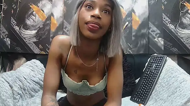 Snapshot of Lilmisbaddyxxx chatting on July 2026 04:07:02 AM Lilmisbaddyxxx online show from July 2026 04:07:02 AM