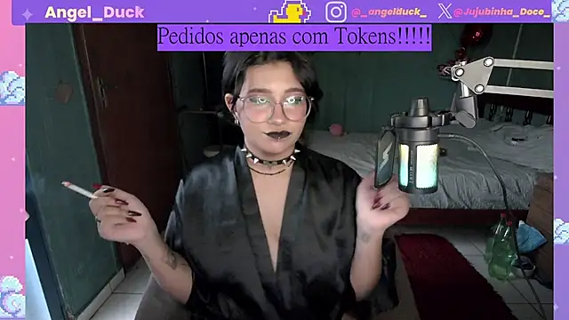 Angel Duck online show from March 2026 09:44:02 PM