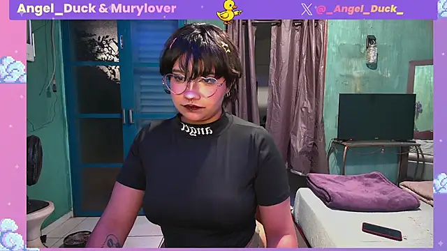 Snapshot of Angel_Duck chatting on July 2026 11:17:01 PM Angel Duck online show from July 2026 11:17:01 PM