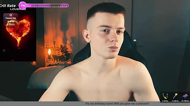 Happydeimos online show from December 2025 09:31:02 PM