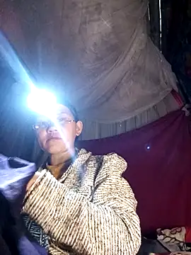 MaiHoa69 online show from March 2026 09:04:01 AM