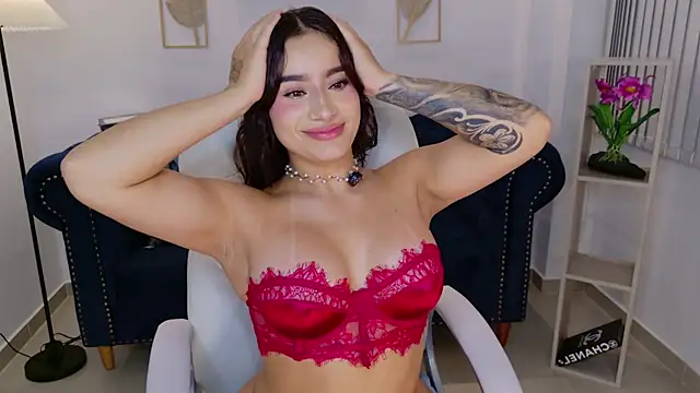 Saskia litt online show from April 2026 12:08:02 AM