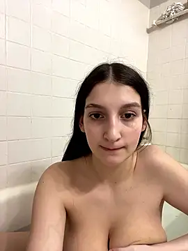 madsdeluxe online show from January 2026 03:53:02 AM