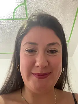 Snapshot of Abby-LS chatting on May 2026 12:46:02 PM Abby-LS online show from May 2026 12:46:02 PM