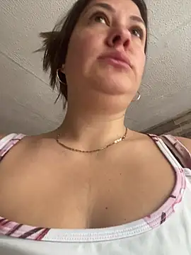 Snapshot of Abby-LS chatting on May 2026 01:08:01 PM Abby-LS online show from May 2026 01:08:01 PM