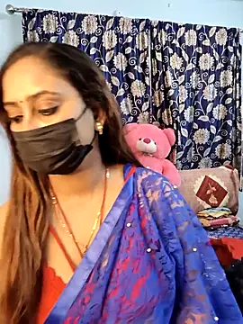 Cute-lusi online show from November 2025 09:57:02 PM