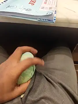 hotboy43339 online show from February 2026 02:42:02 AM