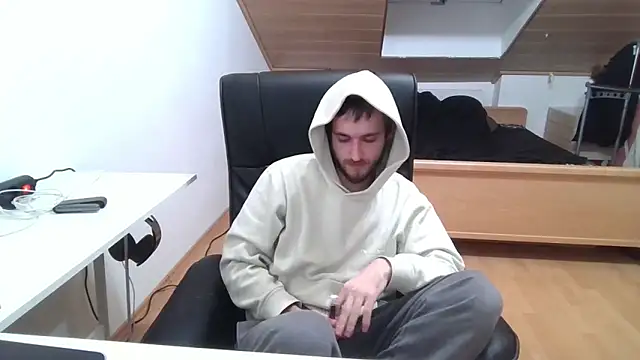 Bez3ybik online show from November 2025 10:32:02 PM