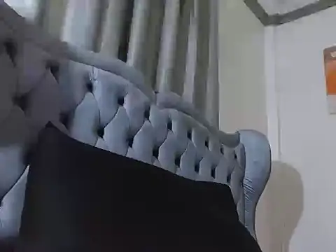 charlie0728 online show from December 2025 06:45:02 PM