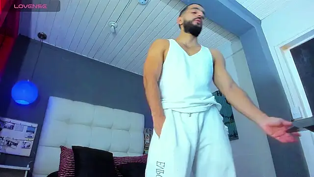 Yiyo10  online show from March 2026 08:57:01 PM