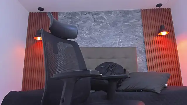 damian bull online show from November 2025 08:11:02 PM