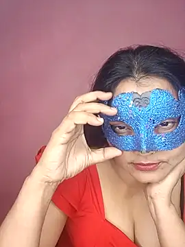 MEERAcle online show from October 2025 11:26:02 PM