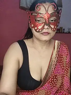 Snapshot of MEERAcle chatting on June 2026 05:03:02 PM MEERAcle online show from June 2026 05:03:02 PM