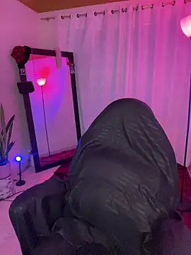 ZahaRose online show from January 2026 04:37:02 AM