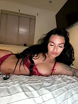 BELLABLACKXUK online show from December 2025 10:26:02 PM