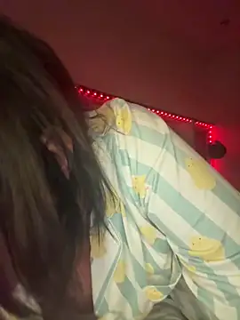 BELLABLACKXUK online show from April 2026 08:39:01 PM