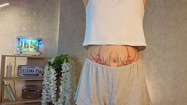 MarryWebbb online show from October 2025 07:02:01 PM