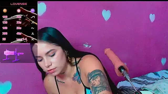 Lali HOtt online show from November 2025 05:52:01 PM