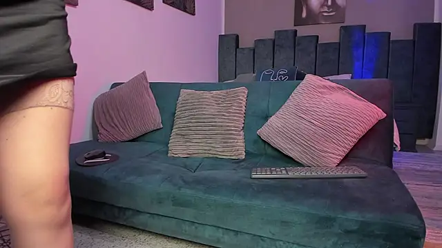 Scaar Percy online show from November 2025 07:36:01 PM