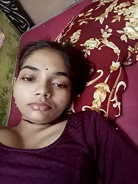 Snapshot of Hitsda chatting on September 2025 12:13:02 AM Hitsda online show from September 2025 12:13:02 AM