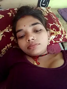 Snapshot of Hitsda chatting on October 2025 06:33:01 AM Hitsda online show from October 2025 06:33:01 AM