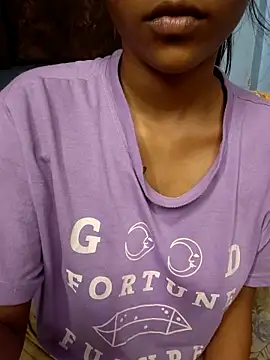 Ema-01 online show from September 2025 05:16:02 PM