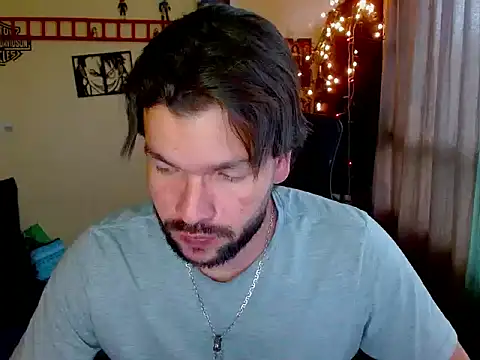 cortelioni massimo  online show from December 2025 06:36:02 PM