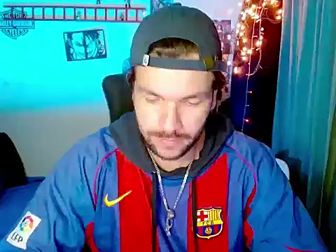 cortelioni massimo  online show from December 2025 01:03:01 AM