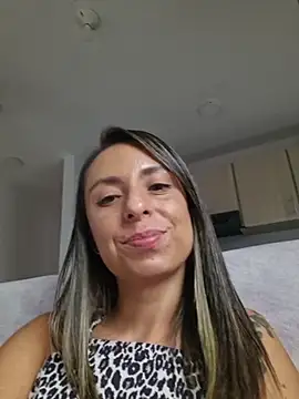 Snapshot of AprilStone1 chatting on June 2026 10:25:01 PM AprilStone1 online show from June 2026 10:25:01 PM