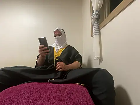 Snapshot of sheikhbandar06_09 chatting on October 2025 10:19:02 PM sheikhbandar06 09 online show from October 2025 10:19:02 PM