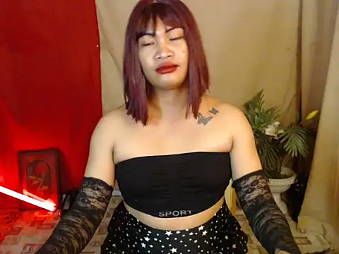 miss laila  online show from December 2025 10:57:02 AM