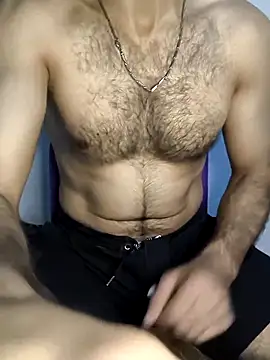 yazin199 online show from September 2025 09:03:02 PM