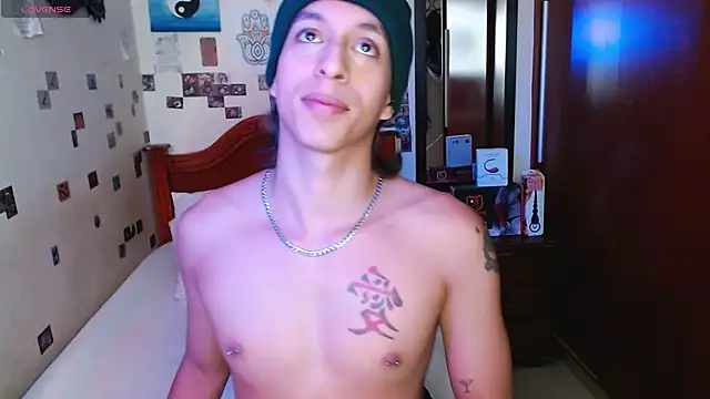 DannyPhantom555 online show from February 2026 07:22:01 PM