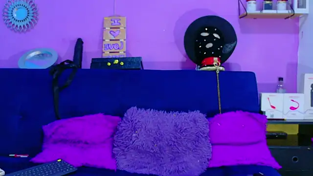 CristalRose online show from March 2026 11:08:01 PM