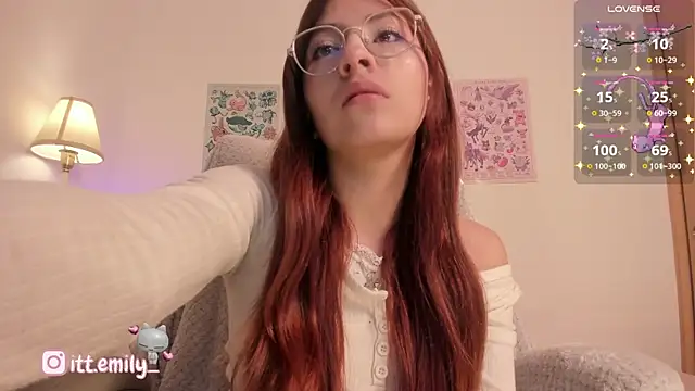 Snapshot of emily_uwu0 chatting on June 2026 02:10:01 AM emily uwu0 online show from June 2026 02:10:01 AM
