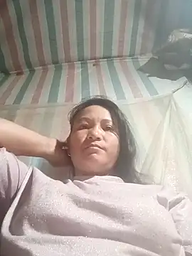 Love-Mama33 online show from October 2025 12:10:02 AM