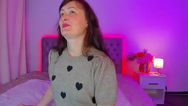 Snapshot of NathalyStars chatting on April 2026 12:28:01 PM NathalyStars online show from April 2026 12:28:01 PM