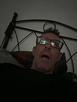 gigolobcn online show from January 2026 08:29:01 PM