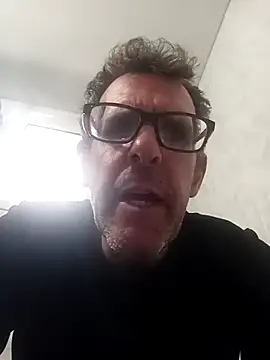 gigolobcn online show from March 2026 03:28:02 PM