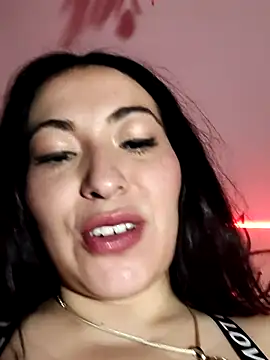 angelicroose2 online show from December 2025 10:50:02 PM