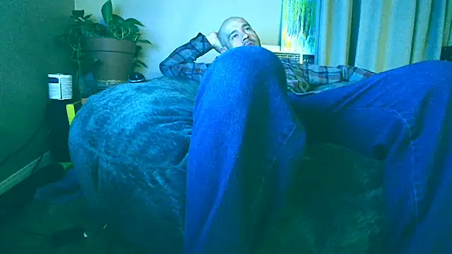 Snapshot of LeeCox chatting on February 2025 04:54:02 AM LeeCox online show from February 2025 04:54:02 AM