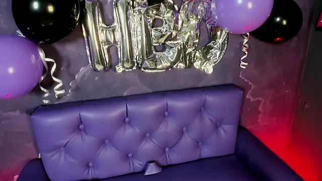 Lili milk20 online show from March 2026 07:19:01 PM