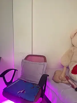 Zara Bel online show from February 2026 06:19:01 PM